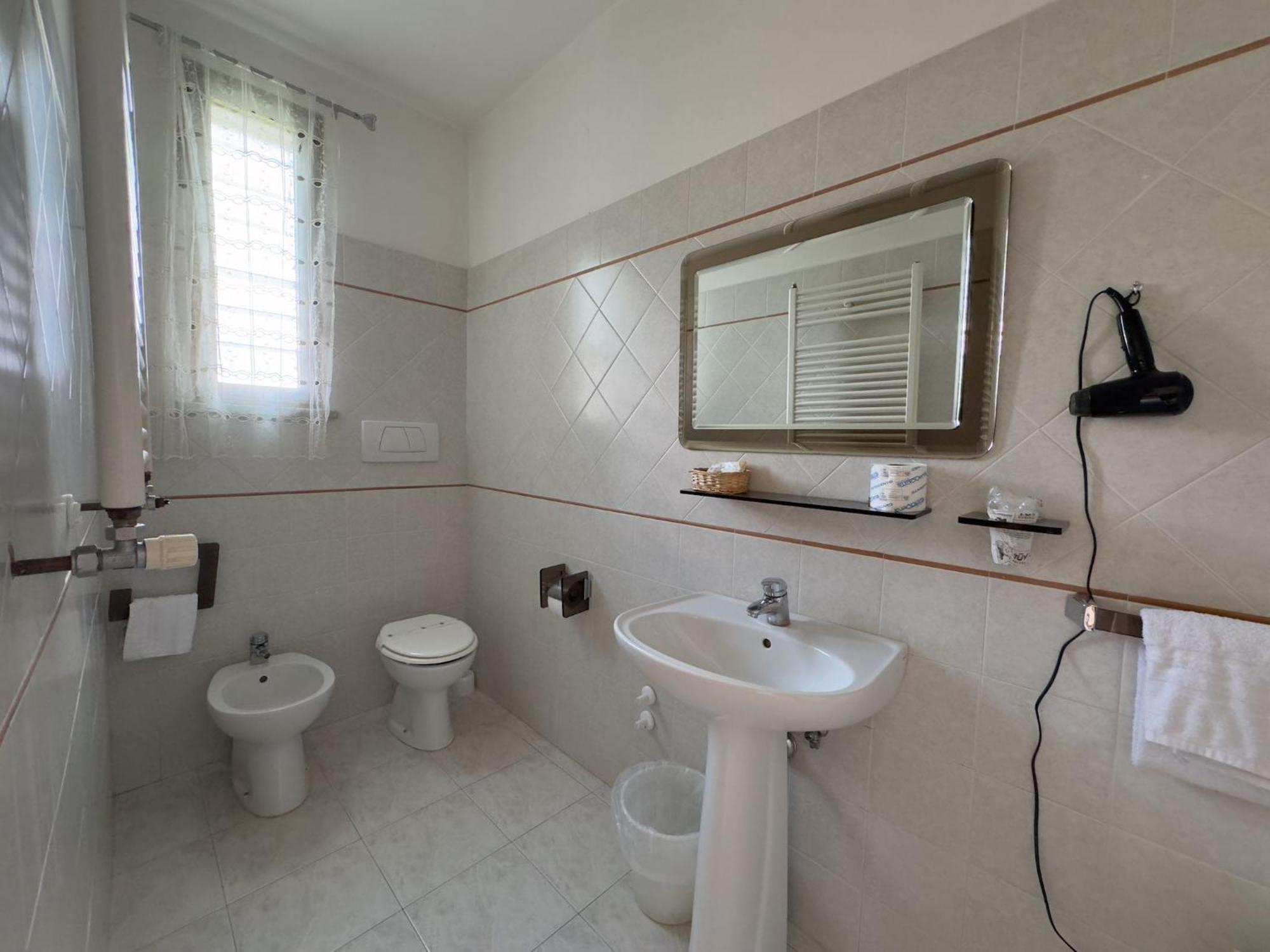 Hotel Villa Robinia Genzano di Roma Bagian luar foto