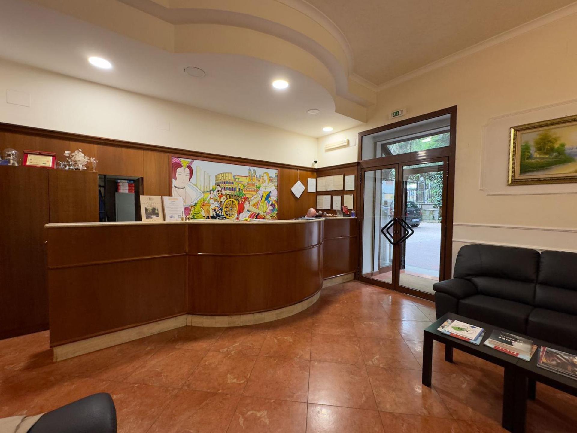 Hotel Villa Robinia Genzano di Roma Bagian luar foto
