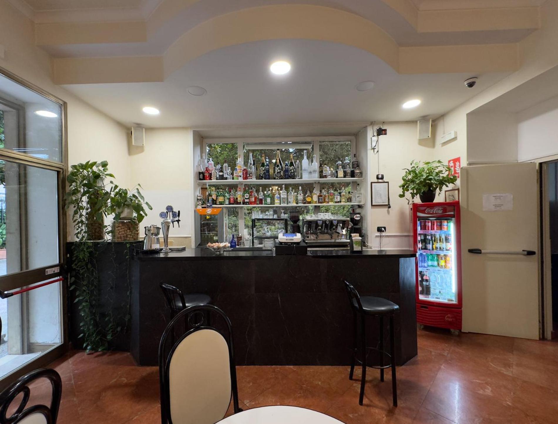 Hotel Villa Robinia Genzano di Roma Bagian luar foto